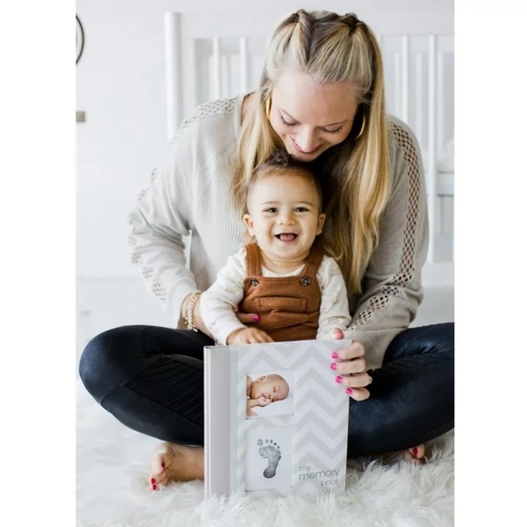 Pearhead Gray Chevron Baby Book - Picture 2 of 15